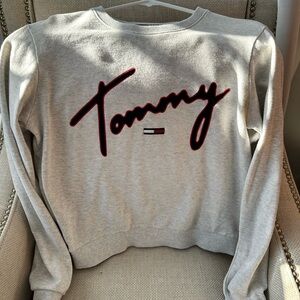 Tommy Hilfiger Women's Grey Sweater